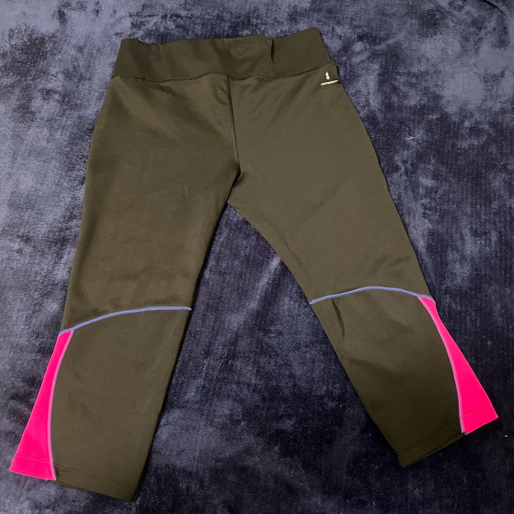87% polyester